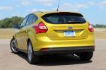 Ford Focus 1.0-Litre EcoBoost Titanium 2012 года